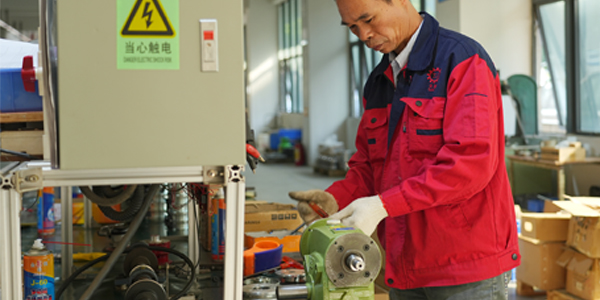 電磁制動器如何有效解決減速機故障問題？